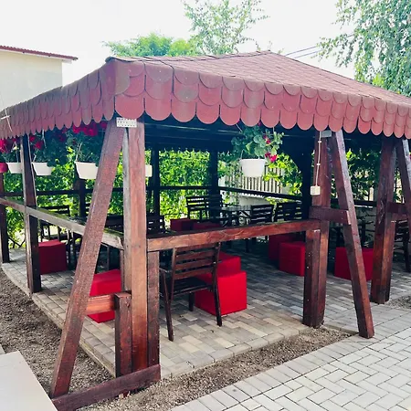Raysa Si Andrei Séjour chez l'habitant
